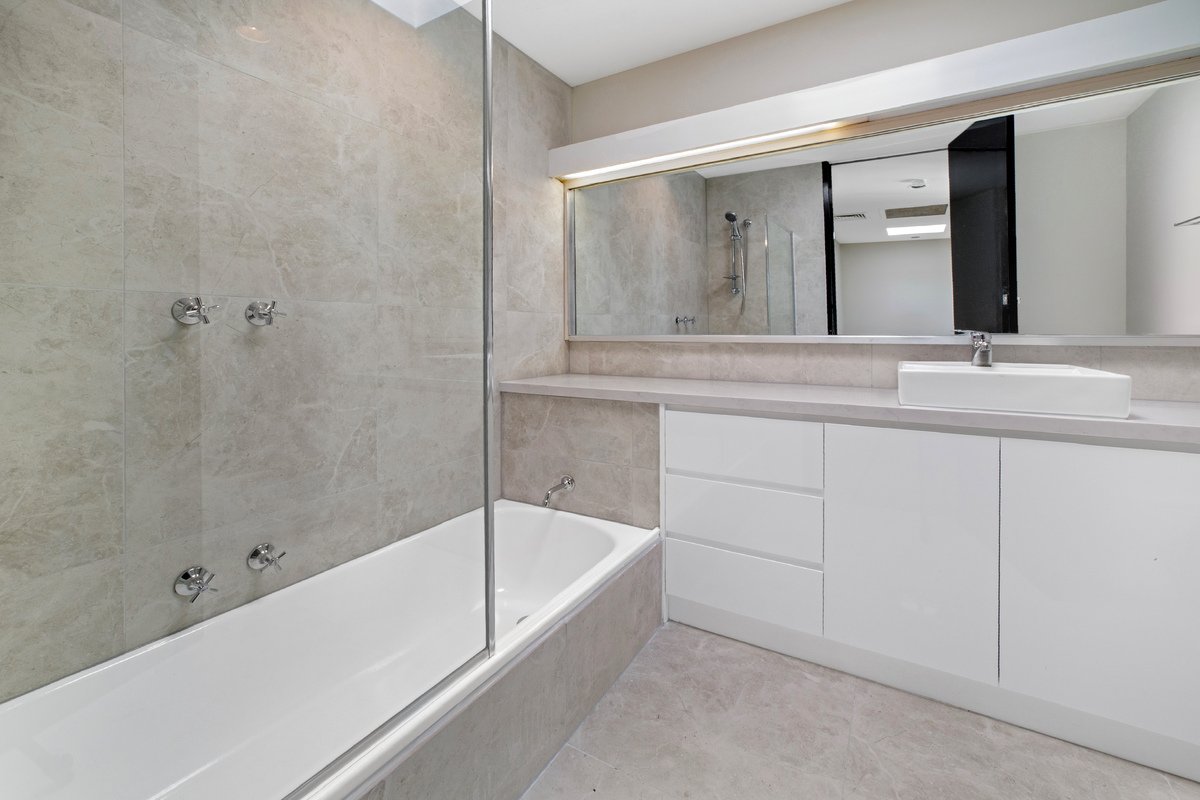43 Lynch Crescent BRIGHTON - Residential for lease