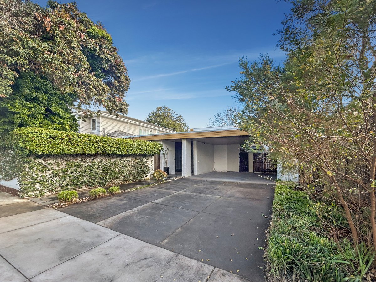 43 Lynch Crescent BRIGHTON - Residential for lease