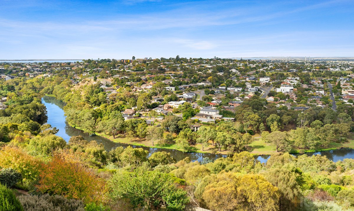 43 Montrose Avenue Highton - Residential for sale