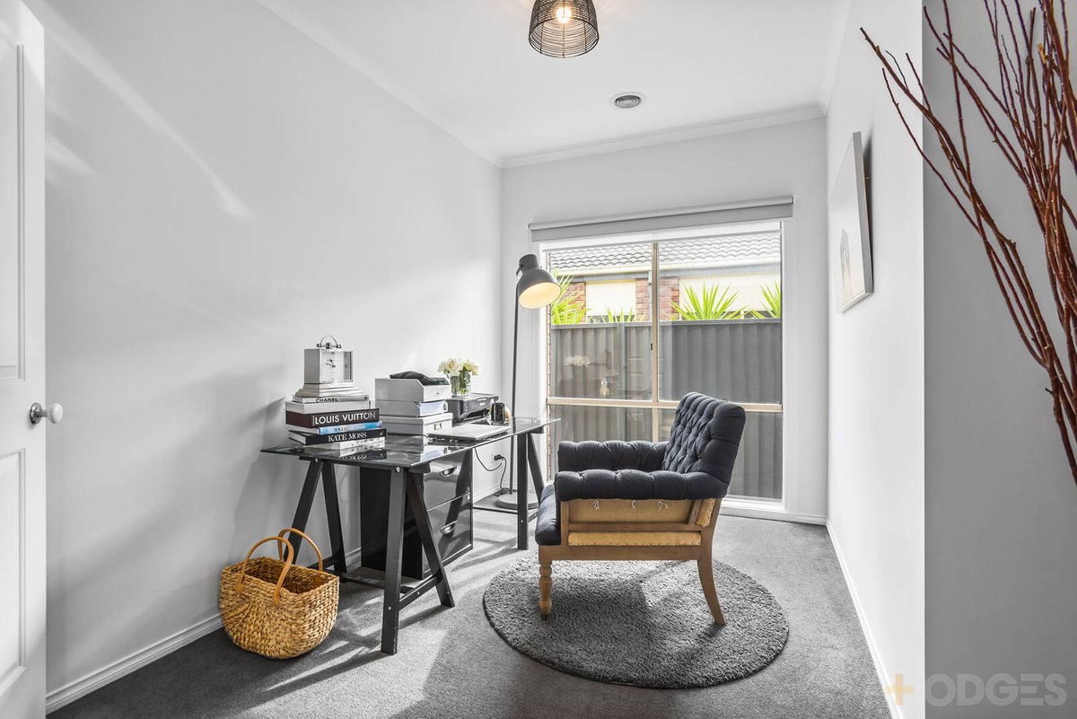 43 Scotsdale Drive Cranbourne East - Residential for sale