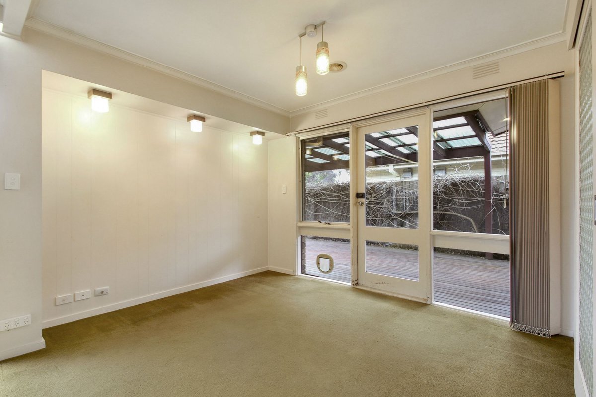 43 Sharrock Drive DINGLEY VILLAGE - Residential for sale