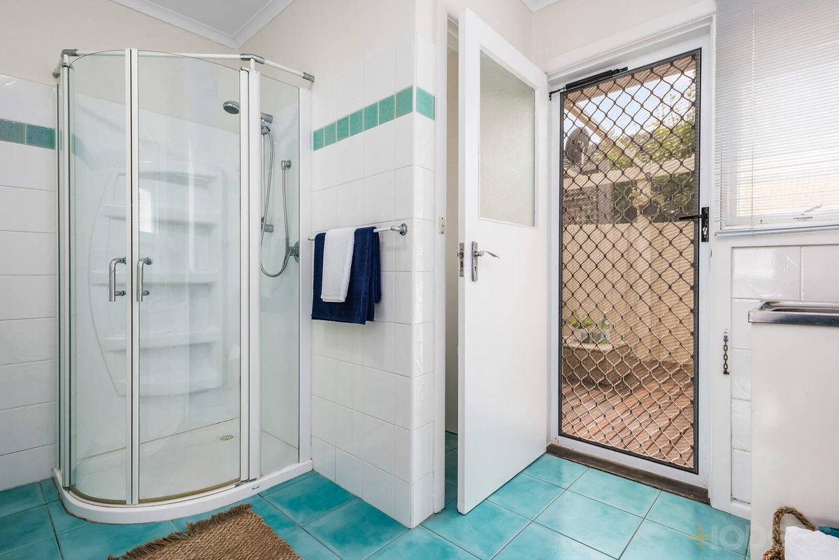 4 / 30 Collins Street Mentone - Residential for sale