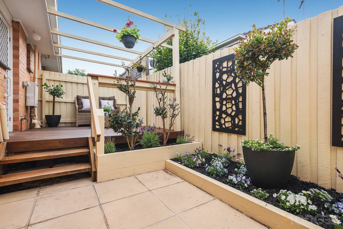 4 / 30 Collins Street Mentone - Residential for sale