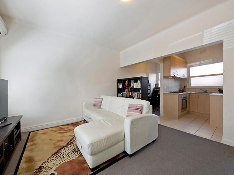 4 / 30 Queens Road MELBOURNE - Residential for sale