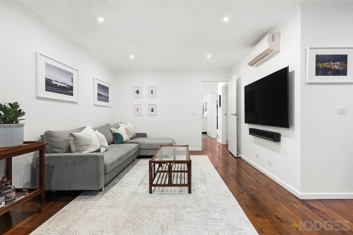 4 / 34 Linacre Road Hampton - Residential for sale