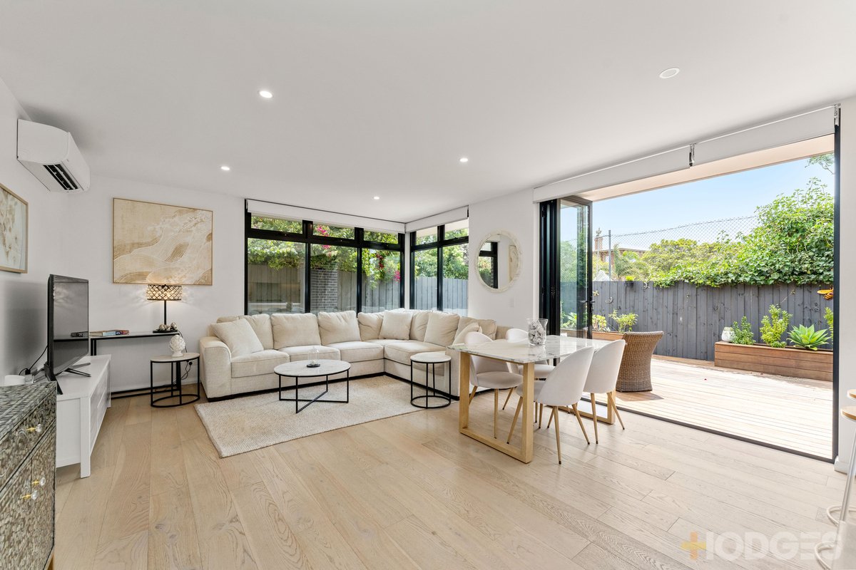 4 / 342C Beach Road Black Rock - Residential for sale