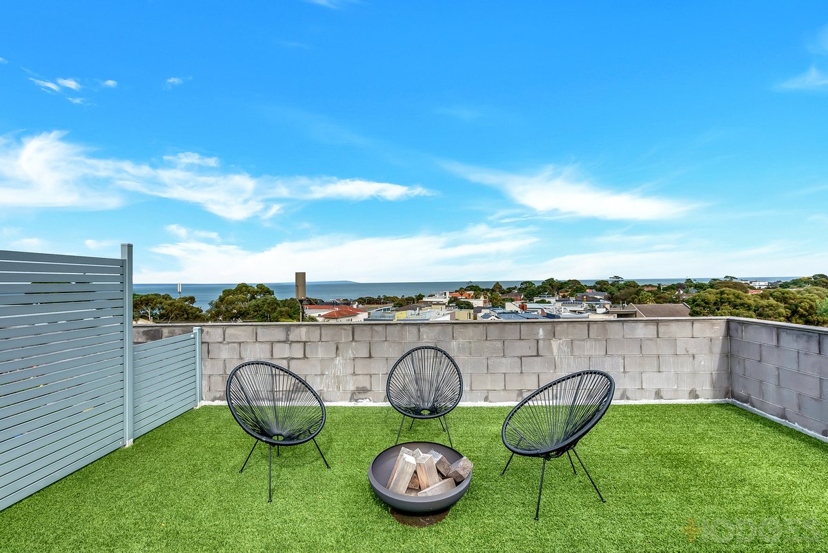 43 / 472 Beach Road Beaumaris - Residential for sale