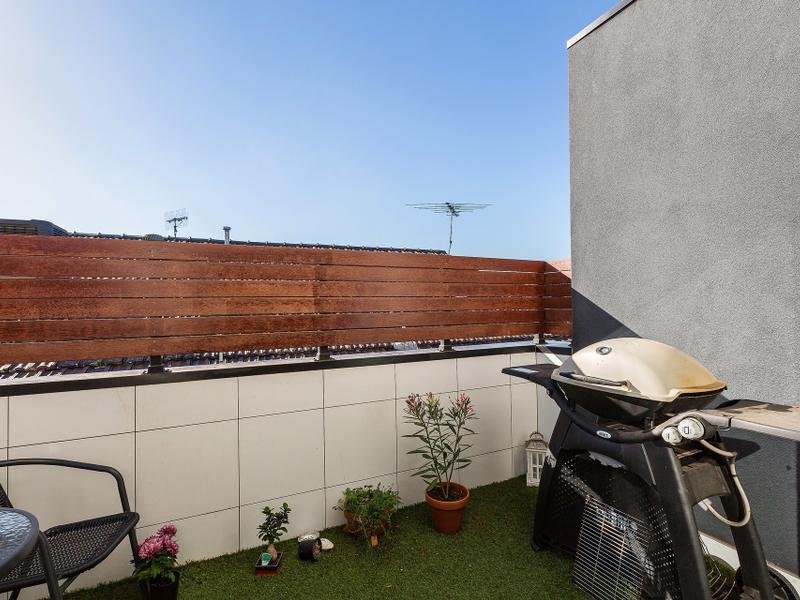 4 / 357 Geelong Road KINGSVILLE - Residential for sale