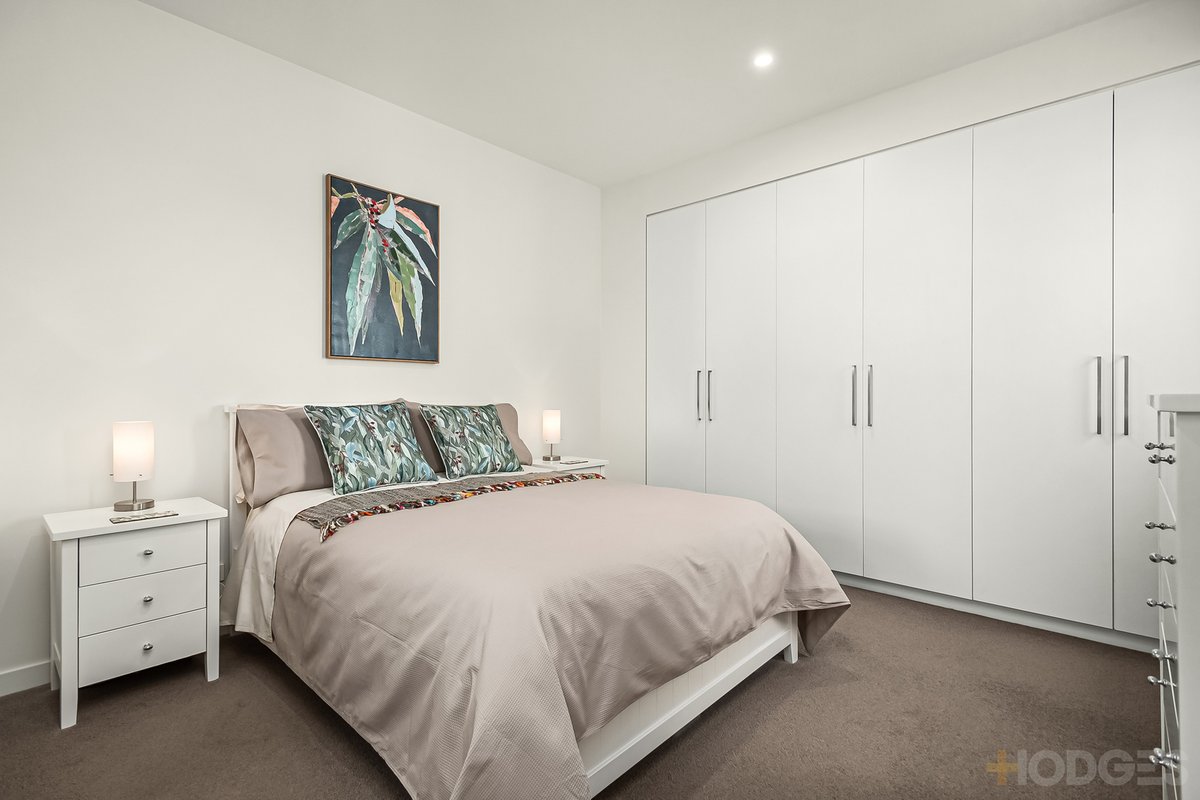 4 / 36 Crisp Street Hampton - Residential for sale
