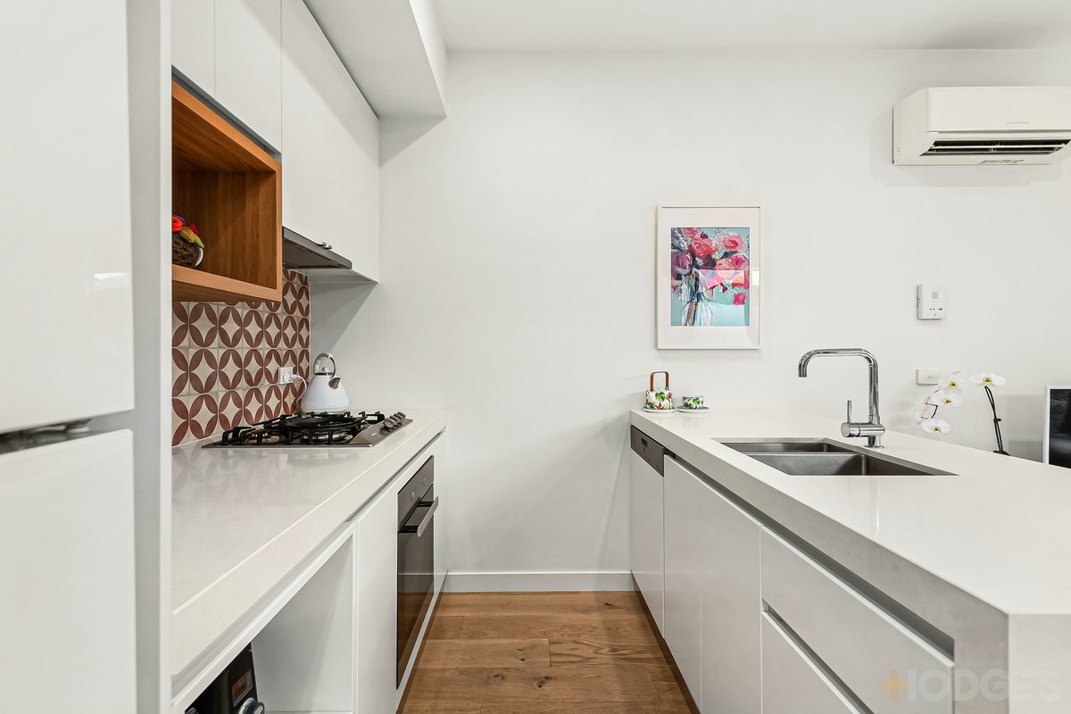 4 / 36 Crisp Street Hampton - Residential for sale