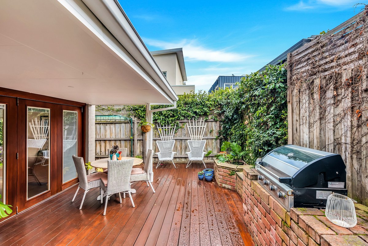 438 Como Parade West Parkdale - Residential for sale