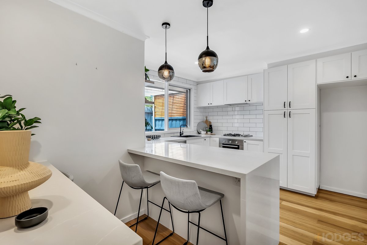 4 / 39 Flinders Street Mentone - Residential for sale