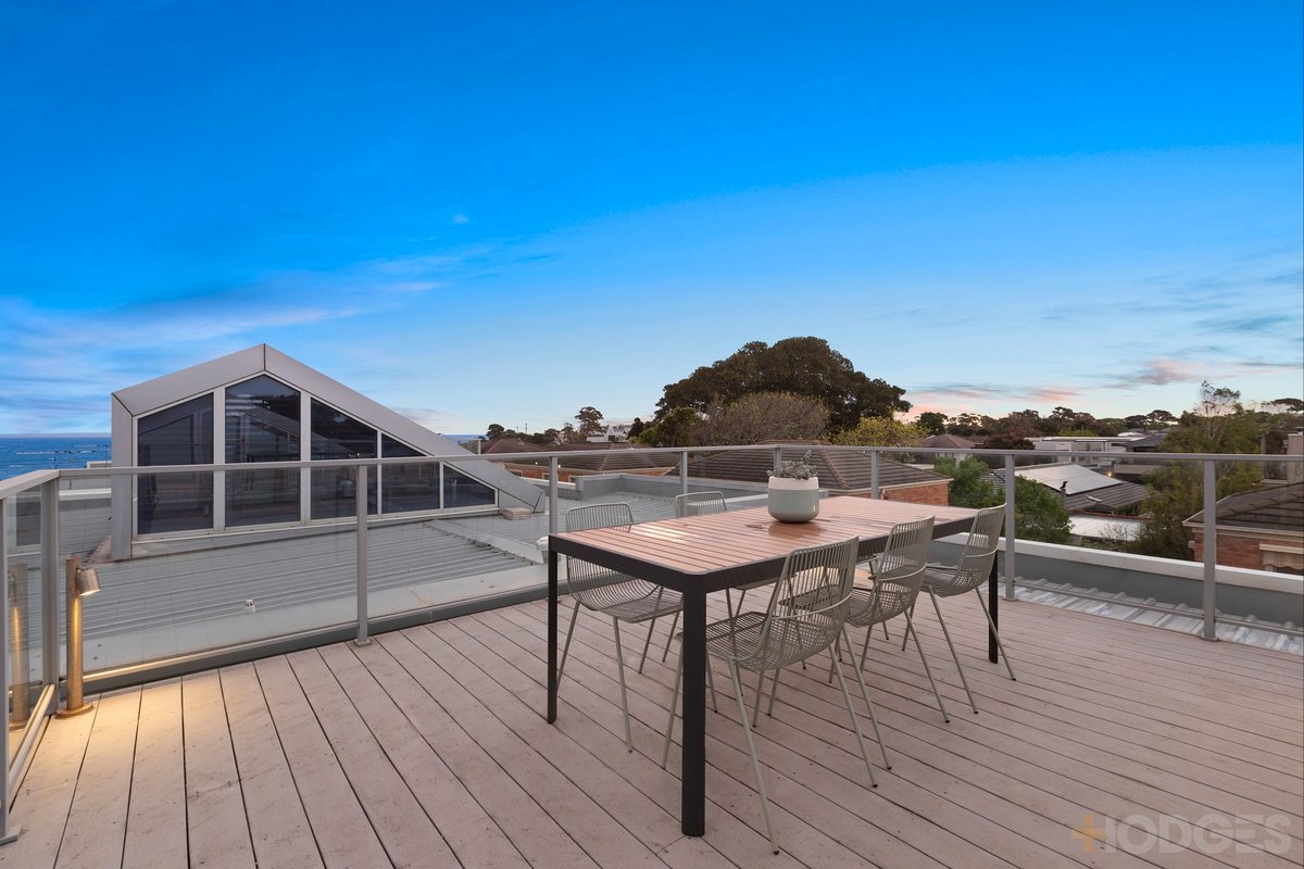 4 / 4 Beach Road Beaumaris - Residential for sale