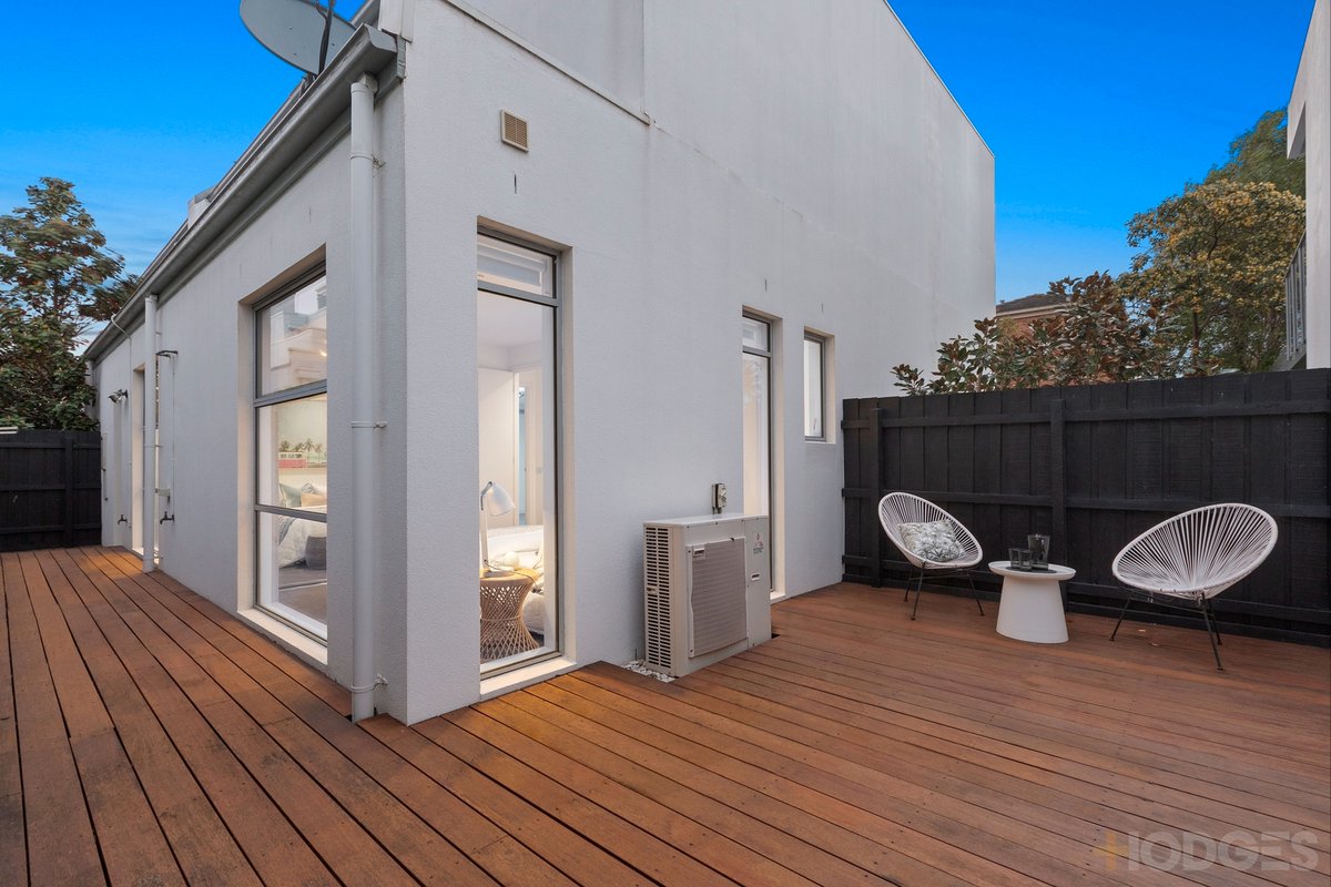 4 / 4 Beach Road Beaumaris - Residential for sale