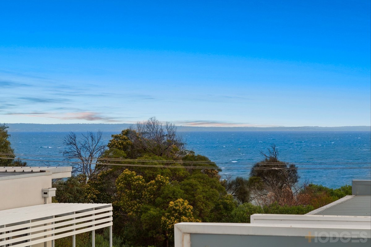 4 / 4 Beach Road Beaumaris - Residential for sale
