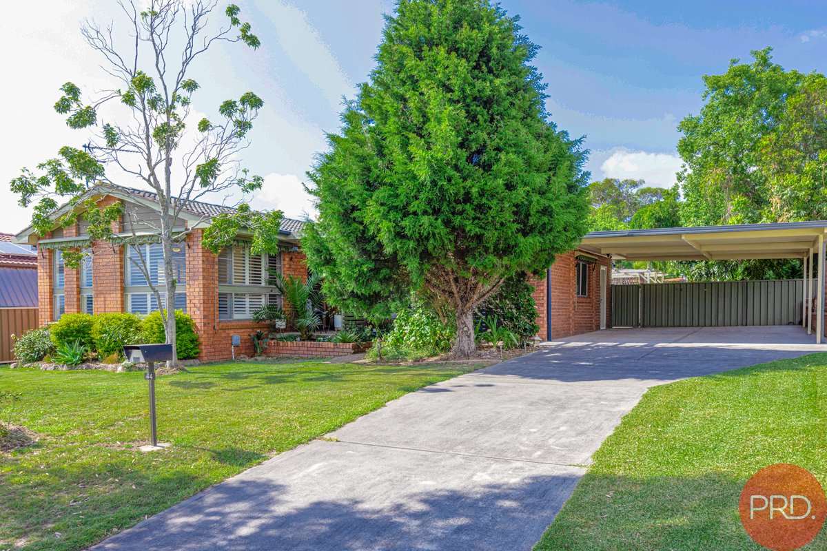 44 Frater Avenue, TENAMBIT NSW 2323
