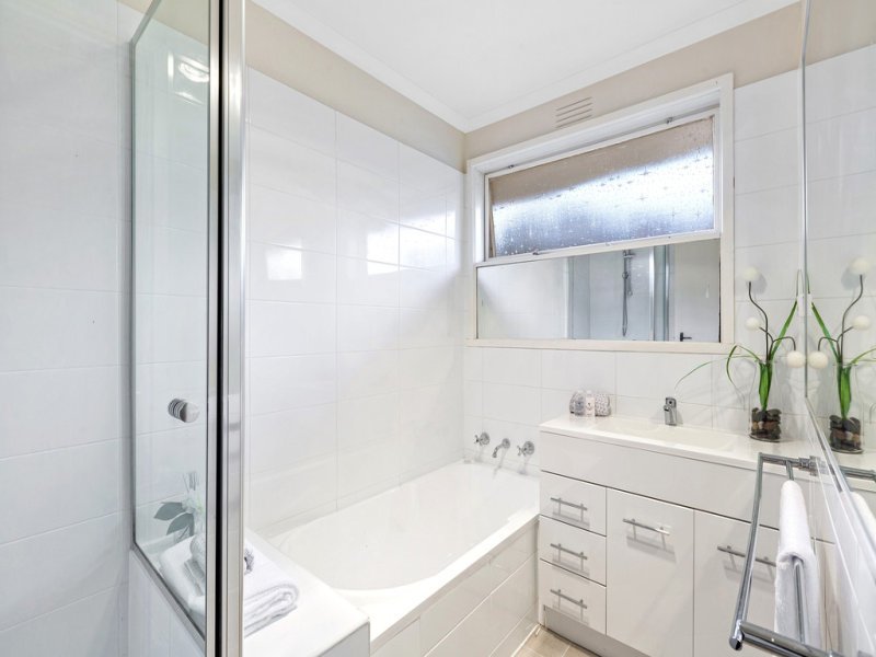 4 / 4 Hatfield Court WEST FOOTSCRAY - Residential for sale