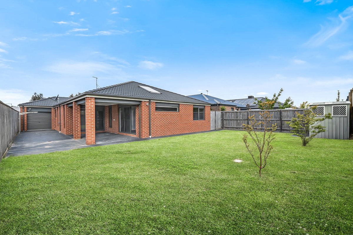 44 Lexington Crescent Officer - Residential for sale