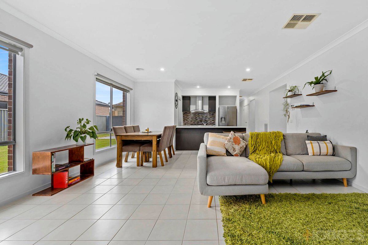 44 Nankeen Avenue Lara - Residential for sale
