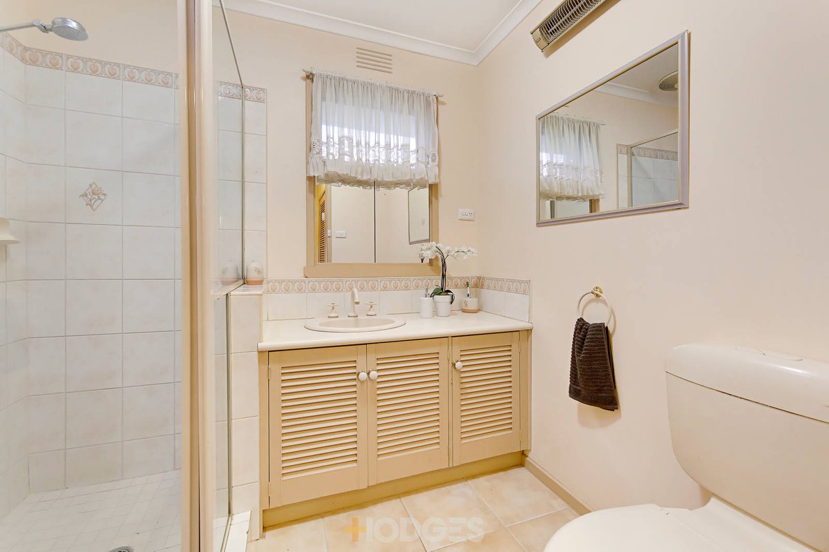 44 Smeaton Avenue Hoppers Crossing - Residential for sale