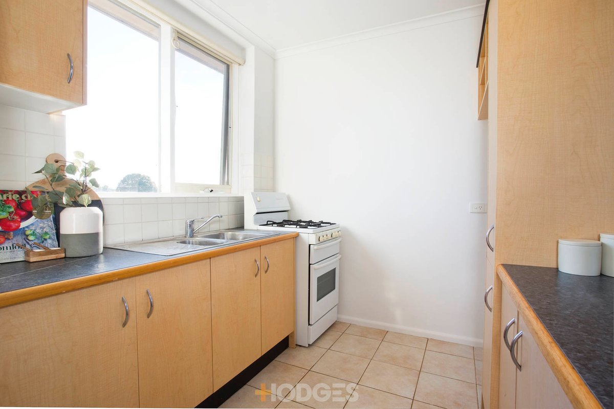 4 / 44 Cedric Street Mordialloc - Residential for sale
