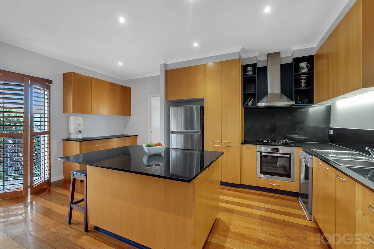 4 / 44 Collins Street Mentone - Residential for sale