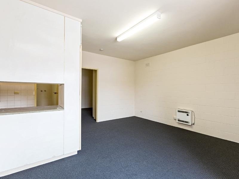 4 / 44 Geelong Road FOOTSCRAY - Residential for sale