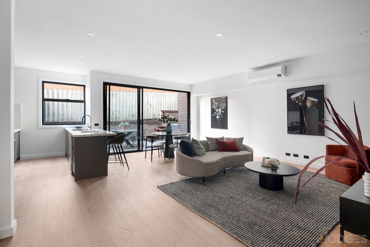 4 / 44 Graham Road Highett - Residential for sale