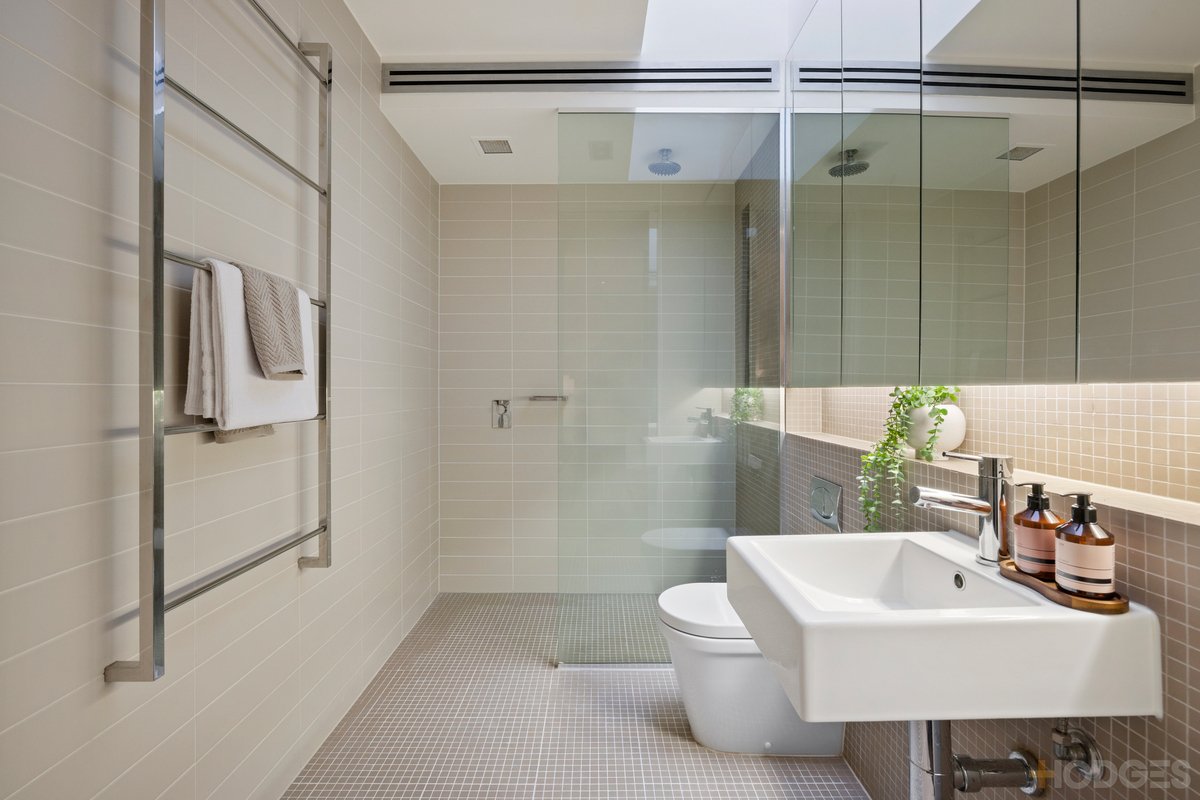 4 / 443 Beach Road Beaumaris - Residential for sale