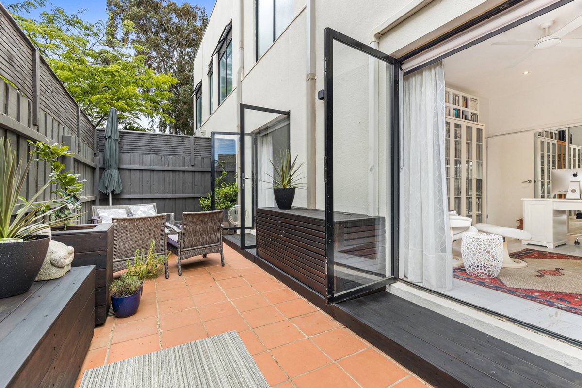 4 / 464 Beach Road BEAUMARIS - Residential for sale