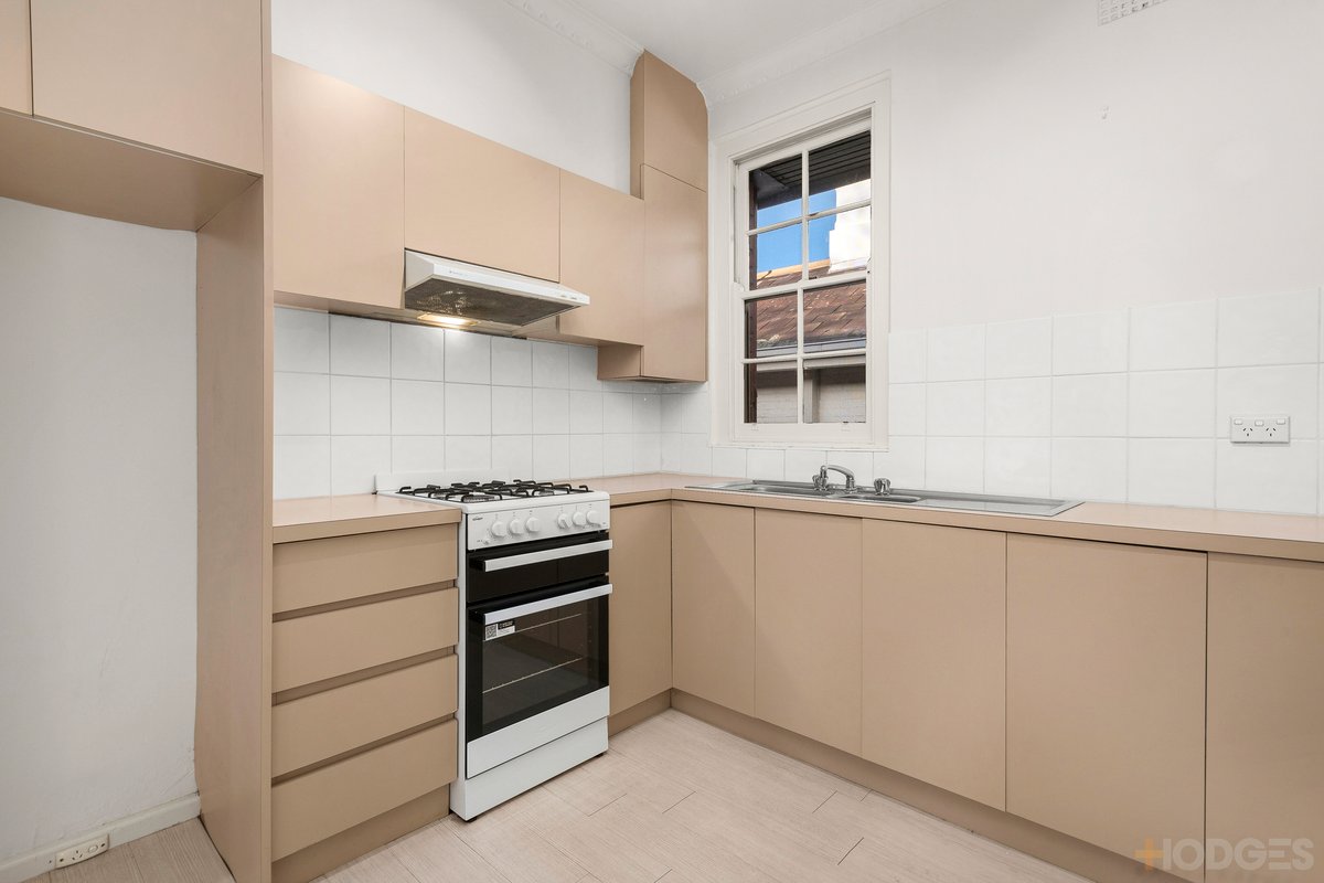 4 / 48 Mathoura Road Toorak - Residential for sale