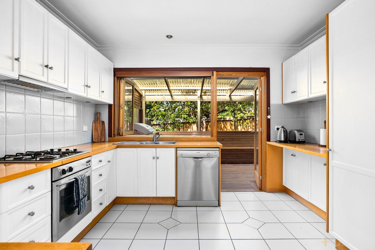 4 / 496 Station Street Carrum - Residential for sale