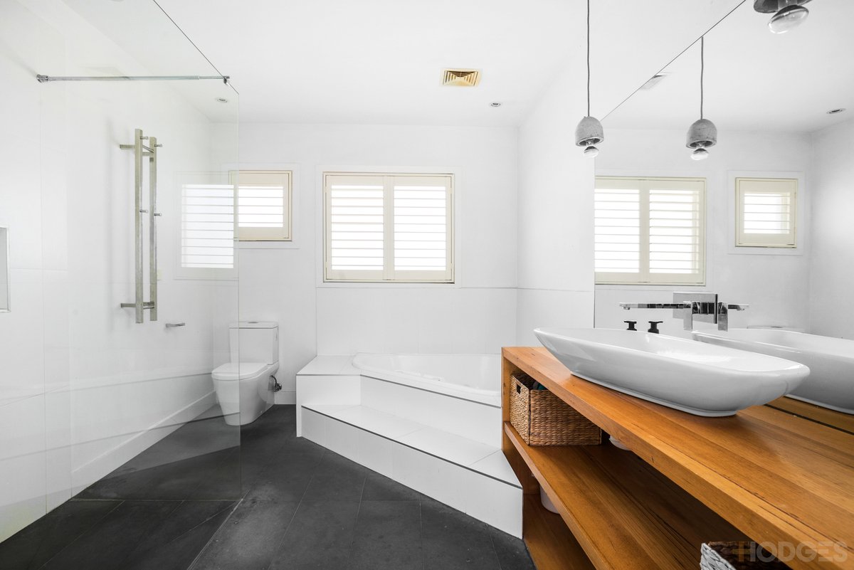 4 / 496 Station Street Carrum - Residential for sale