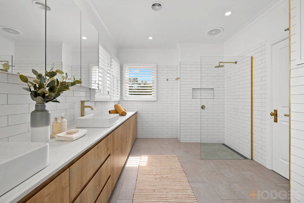 45 Charman Road Beaumaris - Residential for sale