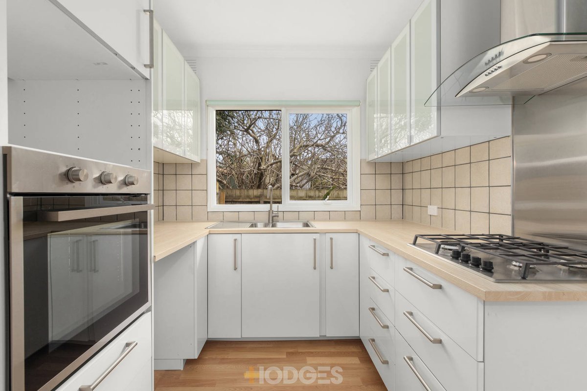 4 / 5 Hemingford Road Bentleigh East - Residential for sale