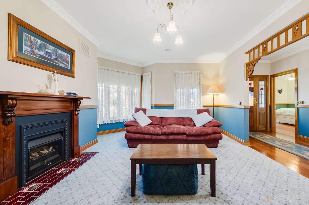 45 St Andrews Drive Werribee - Residential for sale