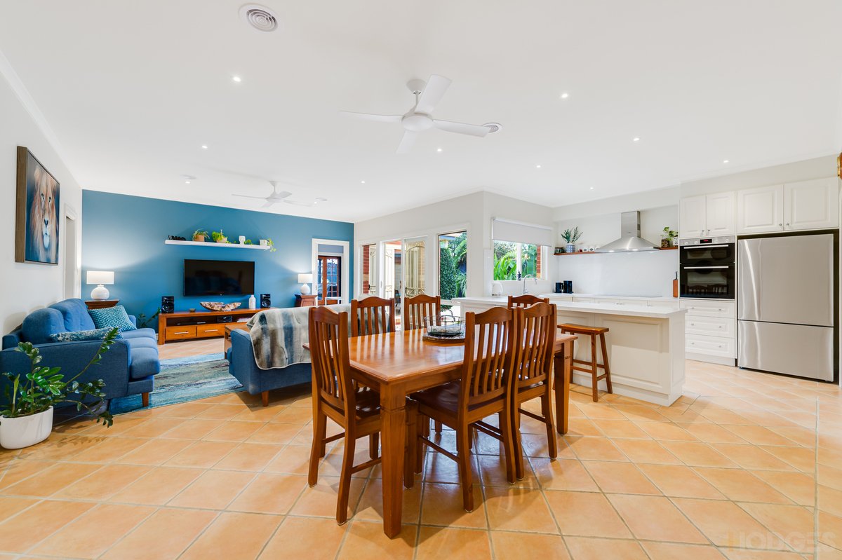 45 St Andrews Drive Werribee - Residential for sale