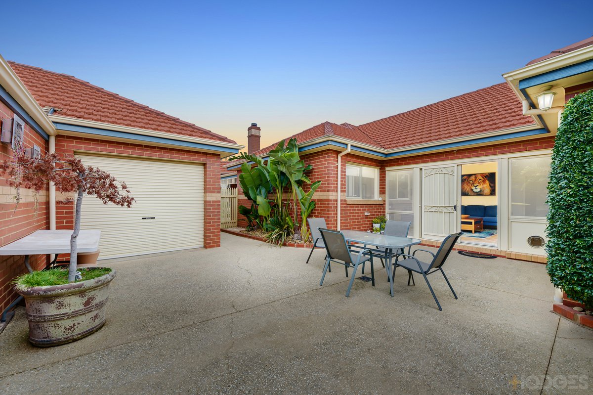 45 St Andrews Drive Werribee - Residential for sale