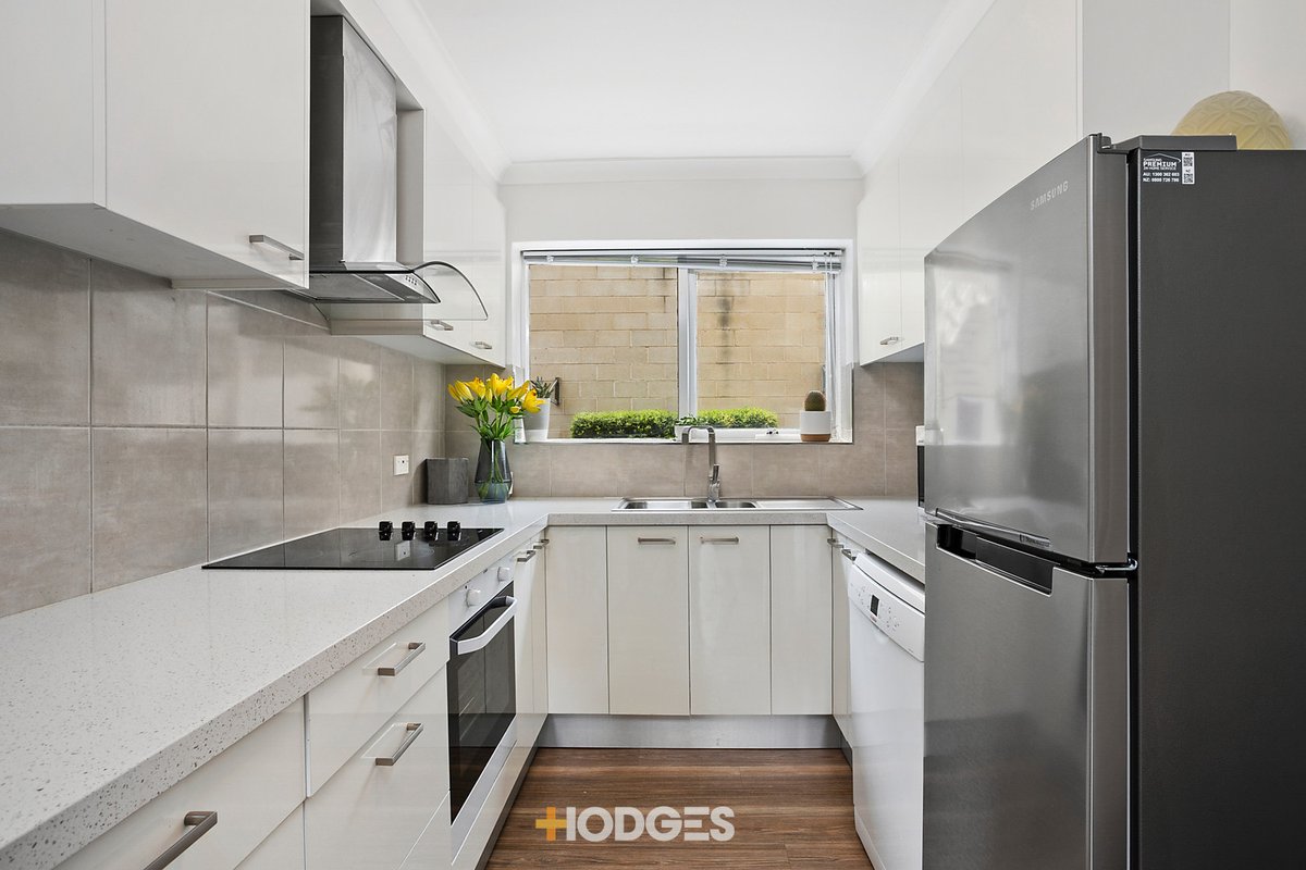 4/50 Eastern Beach Road Geelong - Residential for sale