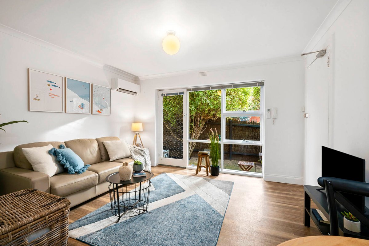 4 / 50 Eastern Beach Road Geelong - Residential for sale
