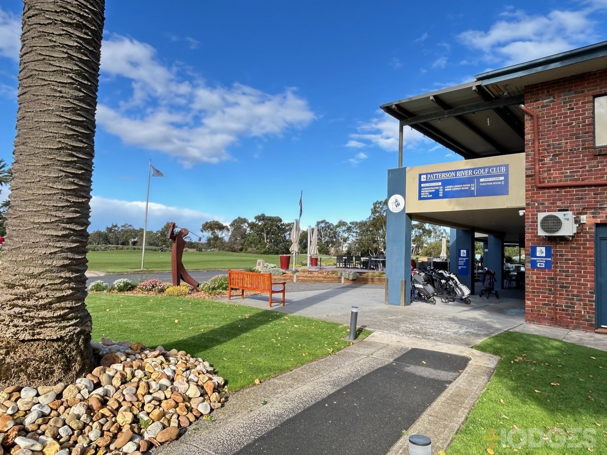 4 / 58 Bondi Road Bonbeach - Residential for sale