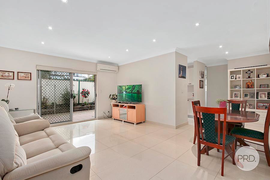 4/58 Broughton Street, MORTDALE NSW 2223