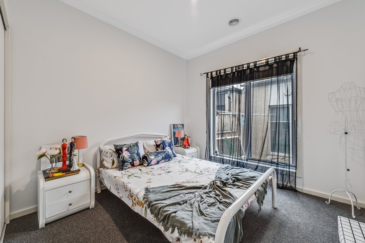 46 Cranberry Crescent Manor Lakes - Residential for sale