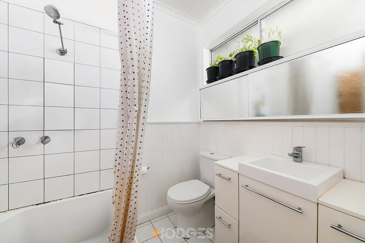 46 Heytesbury Street Herne Hill - Residential for sale
