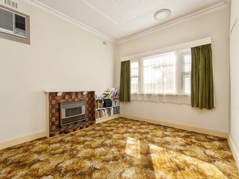 46 Hyde Street SEDDON - Residential for sale