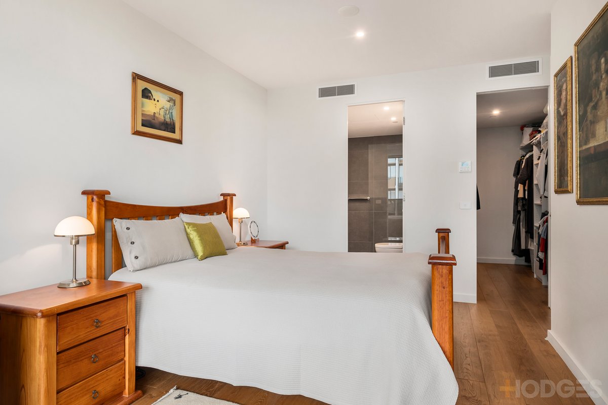 463 / 226 Bay Road Sandringham - Residential for sale