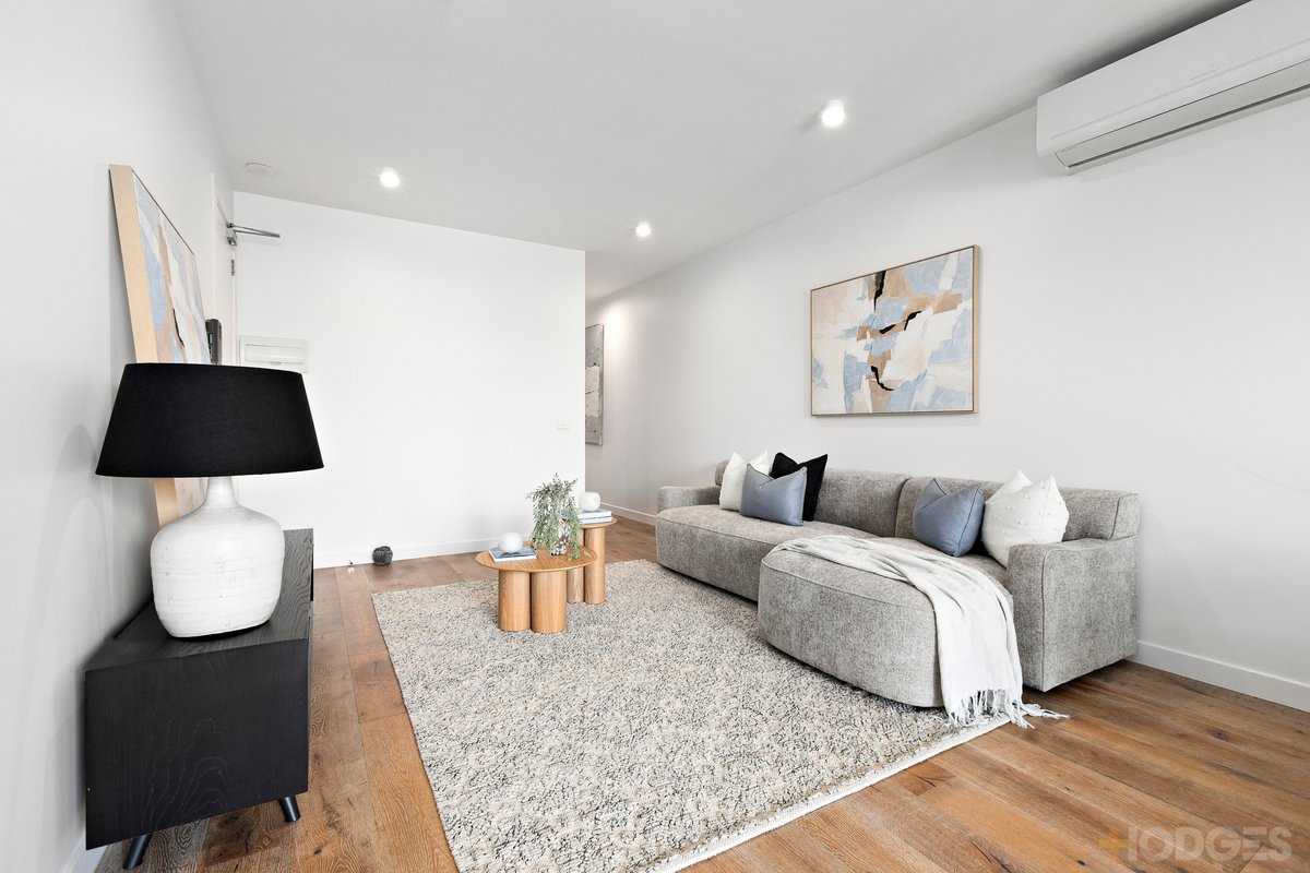 4 / 657 Nepean Highway Brighton East - Residential for sale