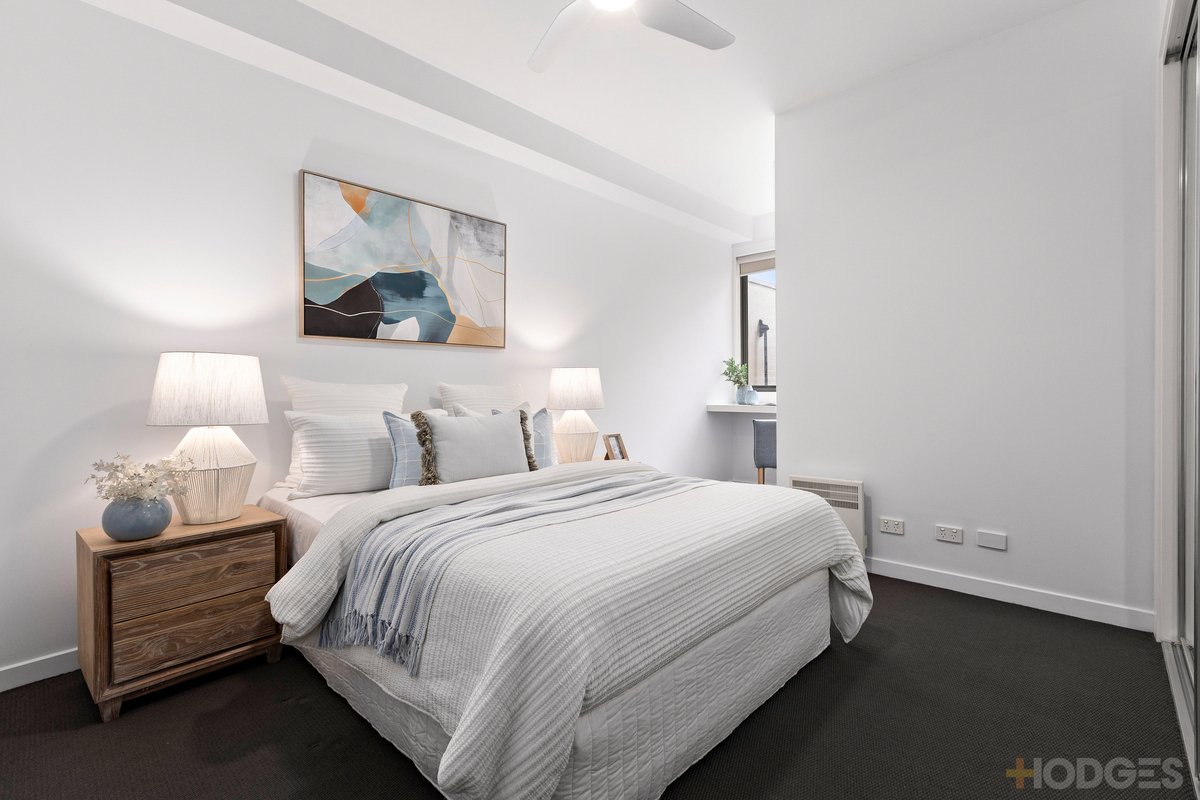 4 / 657 Nepean Highway Brighton East - Residential for sale