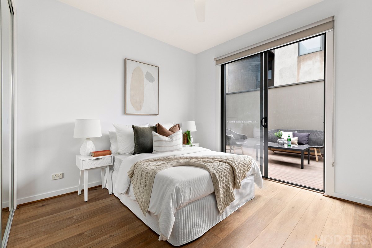 4 / 657 Nepean Highway Brighton East - Residential for sale
