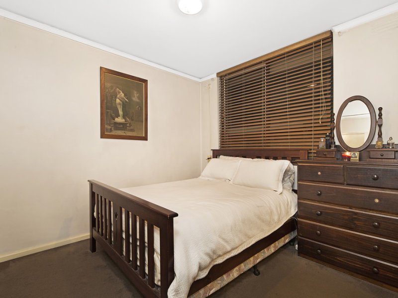 4 / 73 Kingsville Street KINGSVILLE - Residential for sale